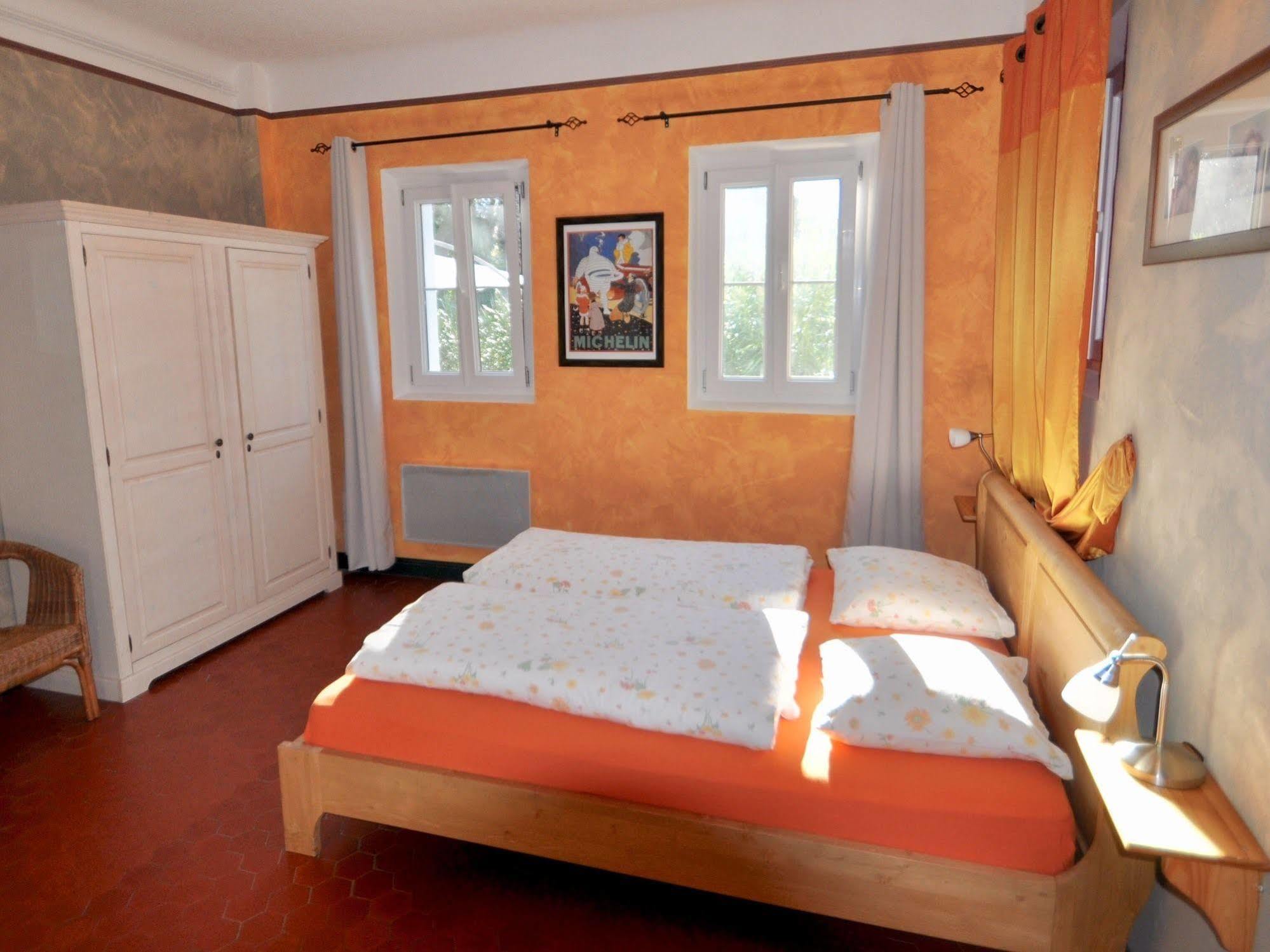 La Villa Du Parc Prades  Eksteriør billede